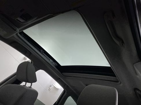 Used 2017 Subaru Forester 2.5i Premium image 19