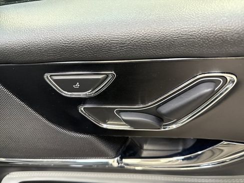 Used 2020 Lincoln Corsair Reserve w/ Equipment Group 201A image 33