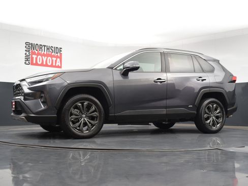Used 2023 Toyota RAV4 Limited AWD/4WD image 28