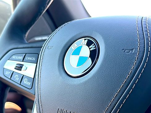 New 2026 BMW X5 sDrive40i w/ Premium Package RWD image 21