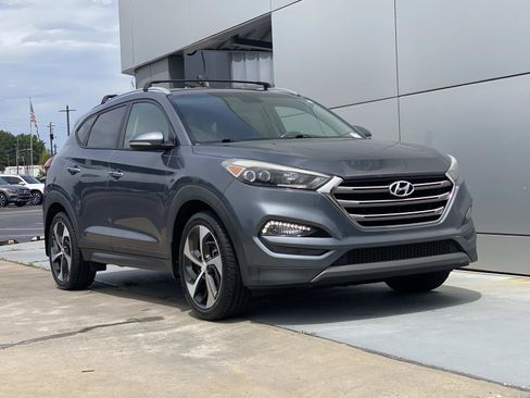 Used 2016 Hyundai Tucson Limited FWD image 1