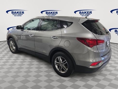 Used 2018 Hyundai Santa Fe Sport image 6