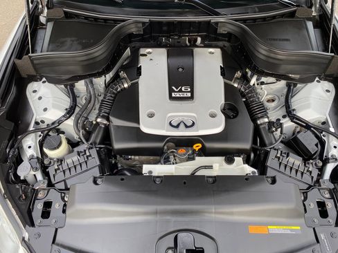 Used 2017 INFINITI QX50 AWD w/ Technology Package image 35