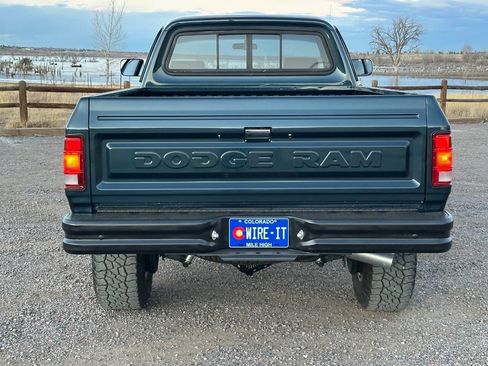 Used 1992 Dodge D/W Truck 250 image 16