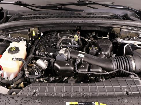 Used 2022 Jeep Grand Cherokee L Limited image 21