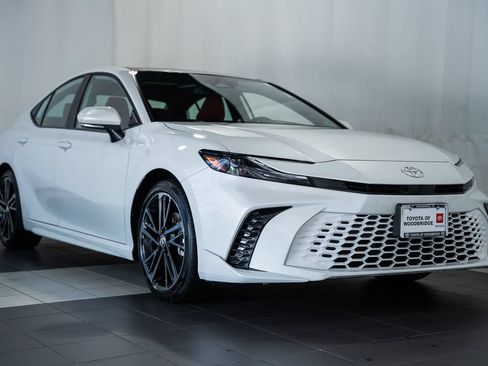 Used 2026 Toyota Camry XSE FWD image 1