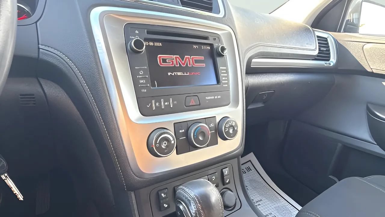 Used 2014 GMC Acadia SLE FWD image 15