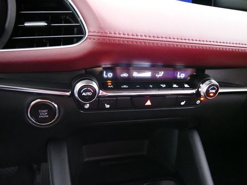 New 2026 MAZDA MAZDA3 Hatchback w/Premium Plus Pkg AWD/4WD image 7
