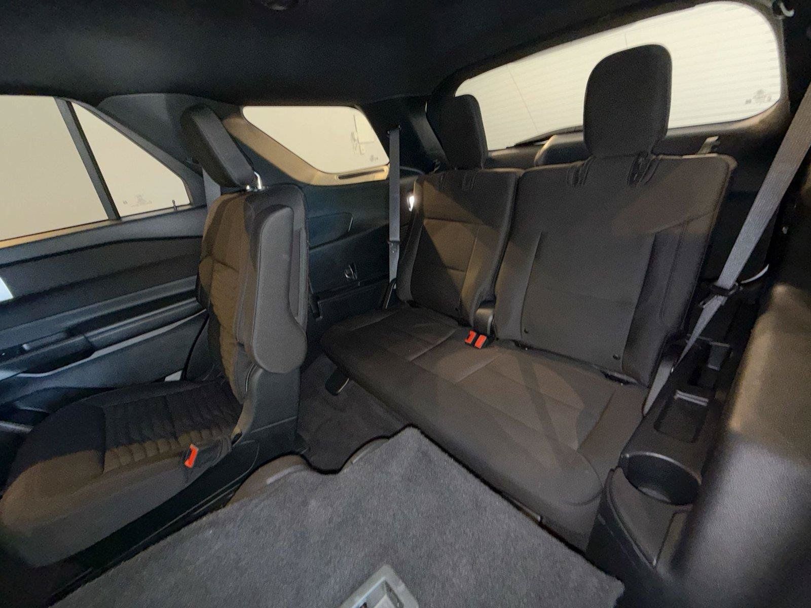 Used 2020 Ford Explorer XLT w/ Comfort Package AWD/4WD image 24