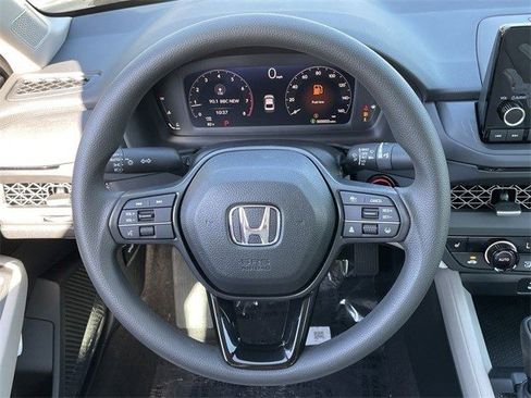 New 2025 Honda Accord SE image 11