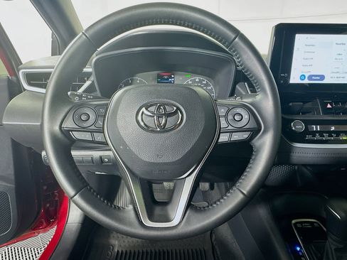 Used 2025 Toyota Corolla SE FWD image 15
