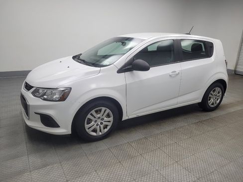 Used 2020 Chevrolet Sonic LT FWD image 2