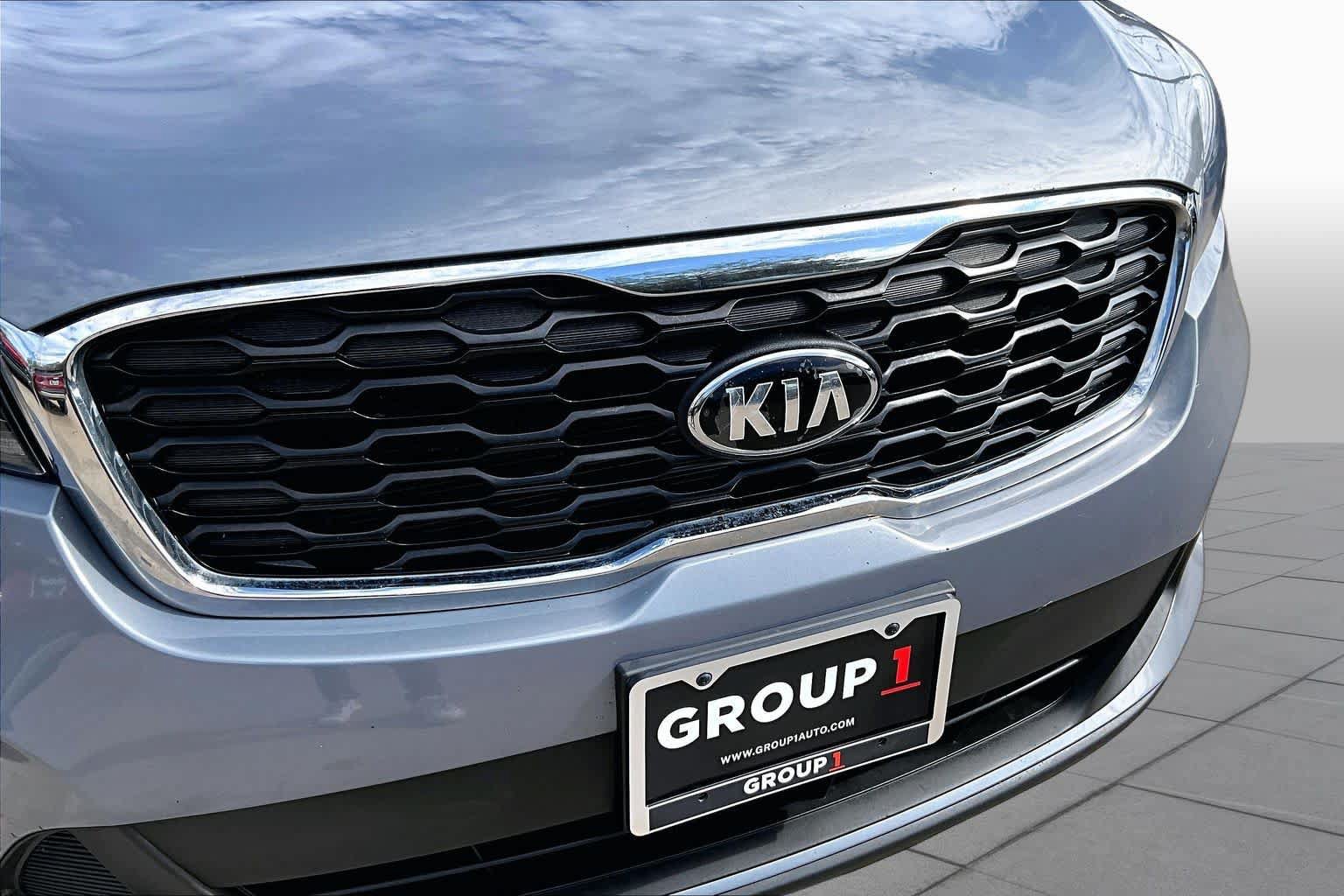 Used 2020 Kia Sorento L FWD image 28