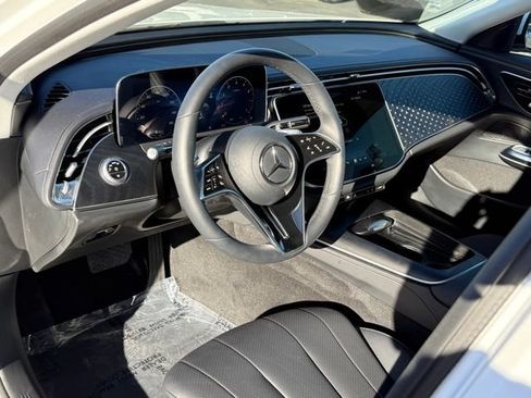 Certified 2025 Mercedes-Benz E 350 4MATIC Sedan image 10