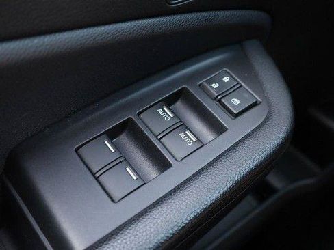Used 2018 Honda Pilot Elite image 22
