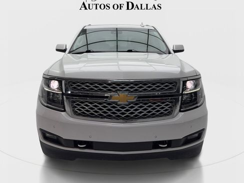 Used 2017 Chevrolet Tahoe LT w/ LT Signature Package RWD image 3