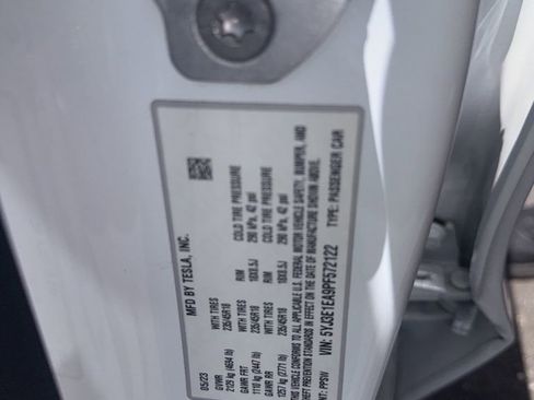 Used 2023 Tesla Model 3 Standard Range RWD image 6