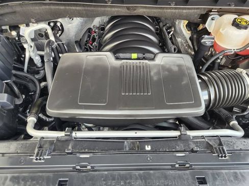 Used 2023 Chevrolet Silverado 1500 LT RWD image 34