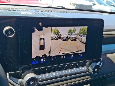 Used 2023 Chevrolet Colorado LT w/ LT Convenience Package II AWD/4WD image 14