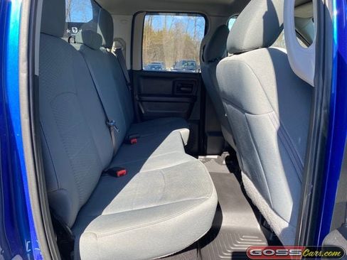 Used 2019 RAM 1500 Express w/ Express Value Package image 7
