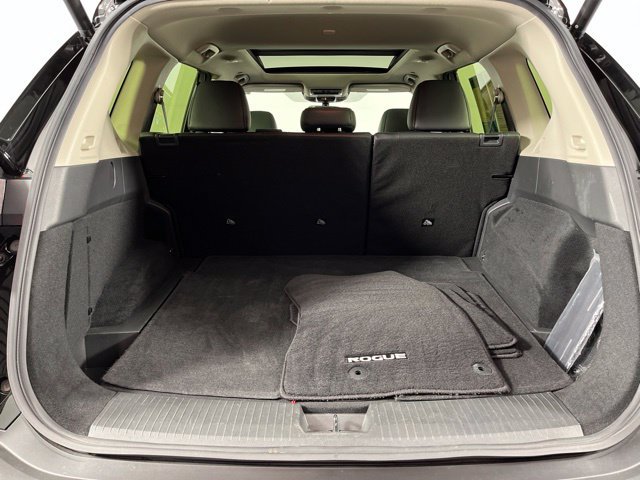 Used 2023 Nissan Rogue SV w/ SV Premium B Package FWD image 50