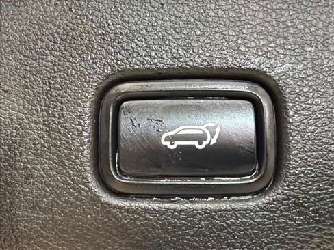 Used 2025 Kia Sportage SX FWD image 21