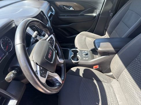 Used 2021 GMC Terrain SLE w/ Driver Convenience Package image 17