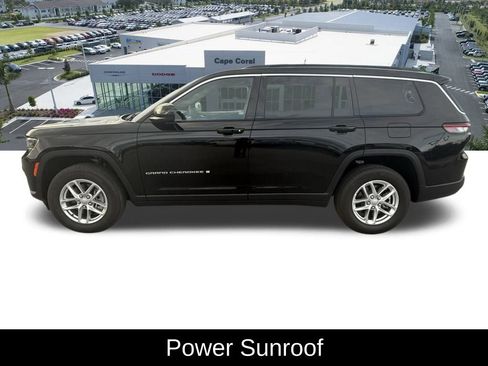 Certified 2025 Jeep Grand Cherokee L Laredo image 9