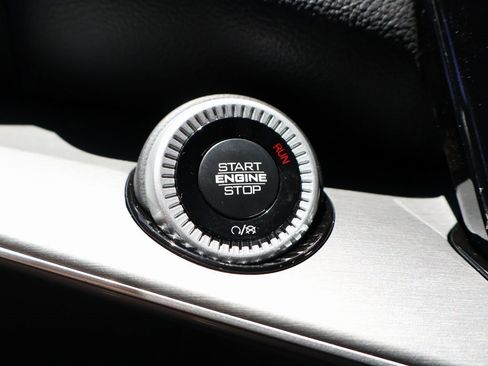 New 2025 Jeep Wagoneer L Series II w/ Premium Group I image 34