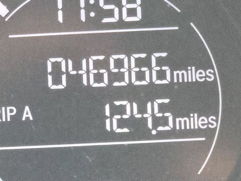 Used 2022 Honda HR-V LX image 37