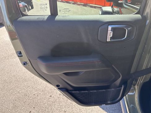 New 2026 Jeep Wrangler Unlimited Rubicon 392 image 17