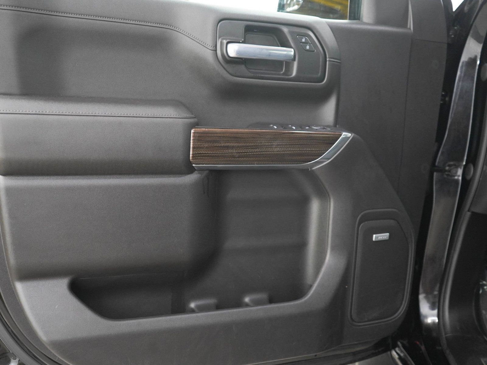 Used 2021 Chevrolet Silverado 1500 RST w/ All Star Edition Plus AWD/4WD image 17