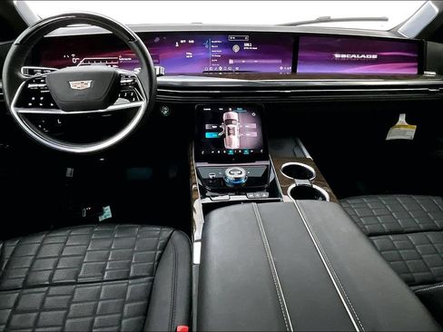 Used 2025 Cadillac Escalade Sport Platinum AWD/4WD image 19