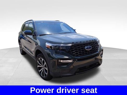 Used 2023 Ford Explorer ST-Line w/ Class IV Trailer Tow Package AWD/4WD image 4