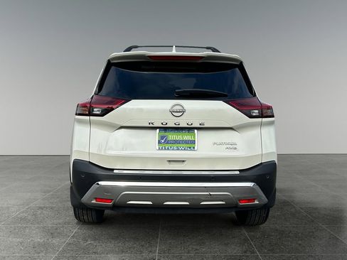 Used 2023 Nissan Rogue Platinum w/ Platinum Premium Package image 6