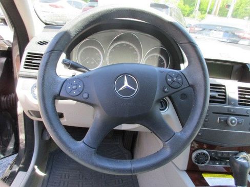 Used 2010 Mercedes-Benz C 300 4MATIC Sedan image 21