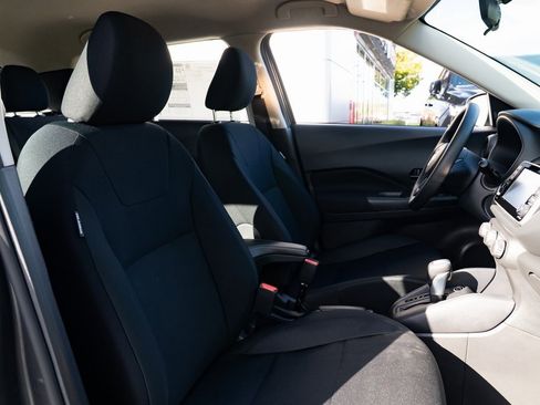 New 2025 Nissan Kicks Play S image 24