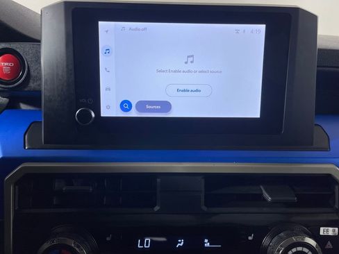 Certified 2025 Toyota Tacoma TRD Off-Road image 20