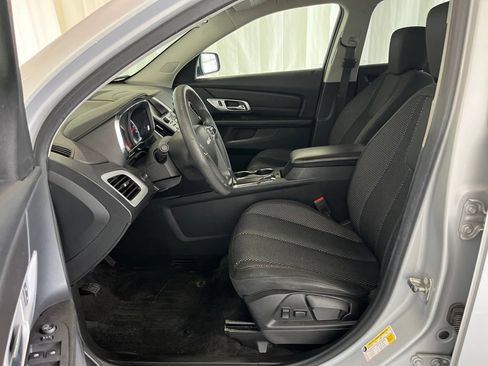 Used 2016 GMC Terrain SLE FWD image 3