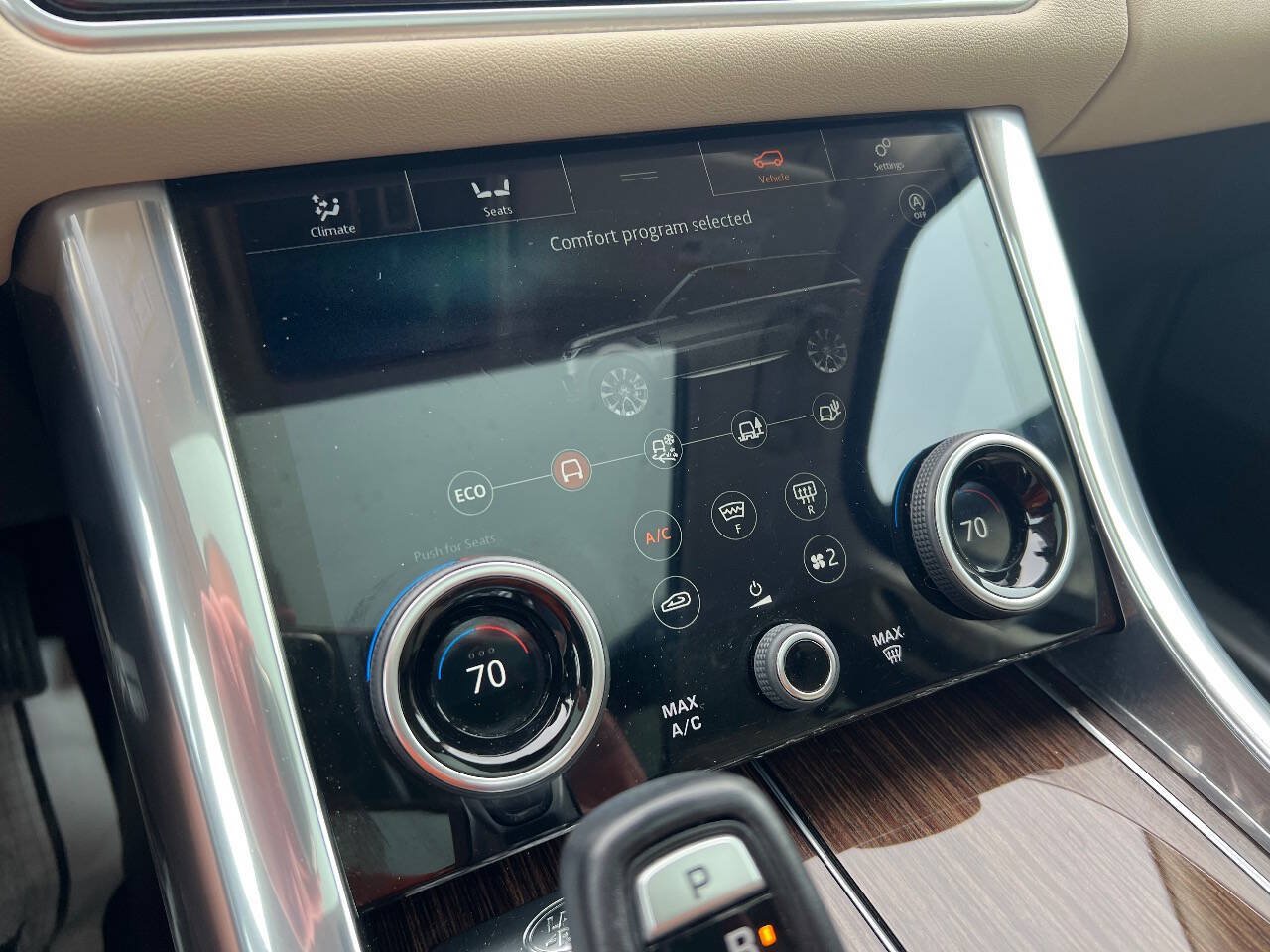 Used 2019 Land Rover Range Rover Sport HSE AWD/4WD image 12