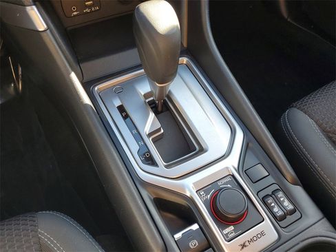 Used 2020 Subaru Forester Premium image 32