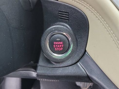Used 2021 Subaru Outback Limited AWD/4WD image 32