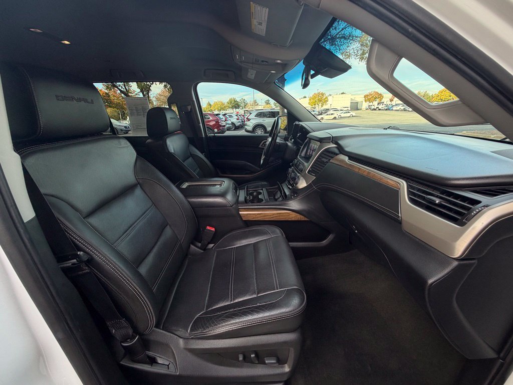 Used 2018 GMC Yukon XL Denali RWD image 33