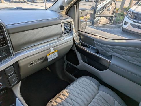 New 2026 Ford F350 Platinum w/ Platinum Plus Package image 19
