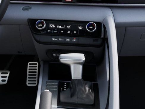 New 2025 Hyundai Elantra Sport w/ Cargo Package image 16