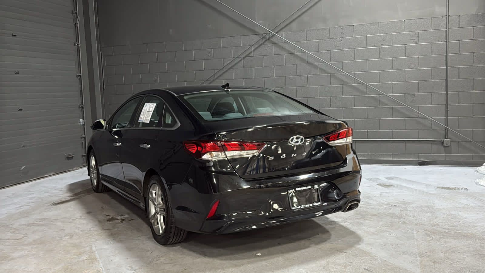 Used 2018 Hyundai Sonata SEL w/ Cargo Package FWD image 6