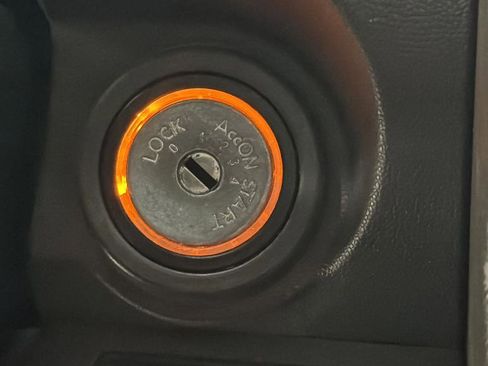 Used 2014 Nissan Xterra PRO-4X image 24