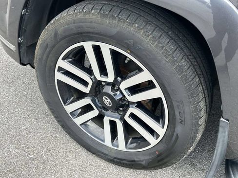 Used 2016 Toyota 4Runner Limited AWD/4WD image 9