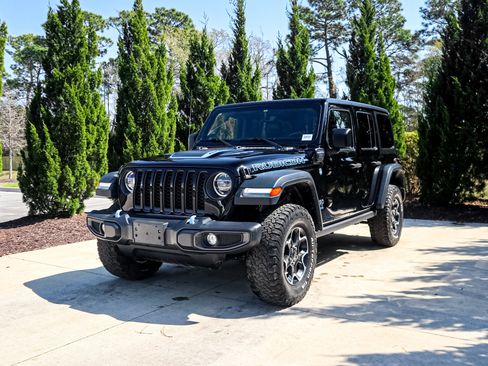 Used 2022 Jeep Wrangler Unlimited Rubicon w/ Dual Top Group image 5