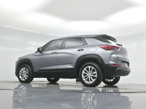 Used 2024 Chevrolet TrailBlazer LS image 51